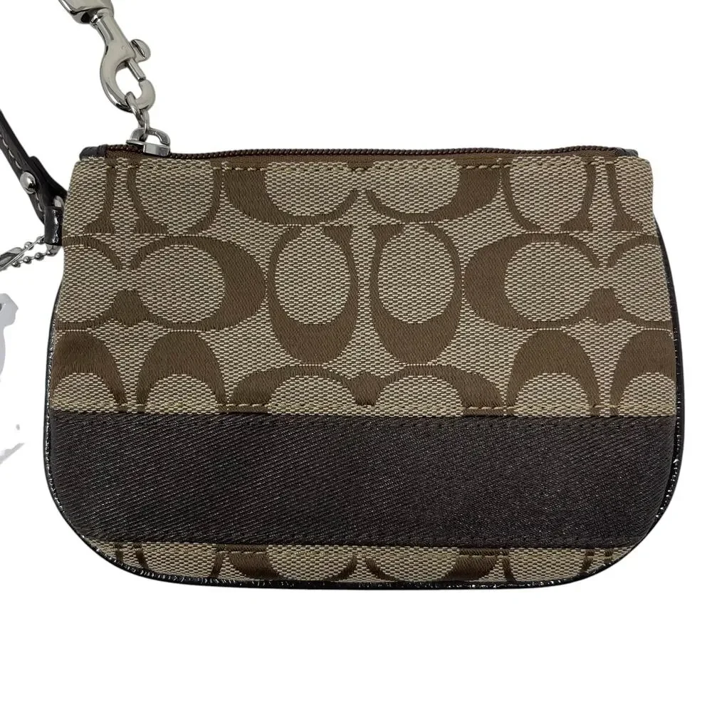 NWT COACH Signature Stripe Jacquard/Leather Wristlet - F47790 - Picture 4 of 7
